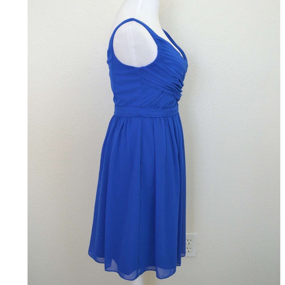 David's Bridal Royal Blue V-Neck Chiffon Cocktail Dress - Picture 3 of 7